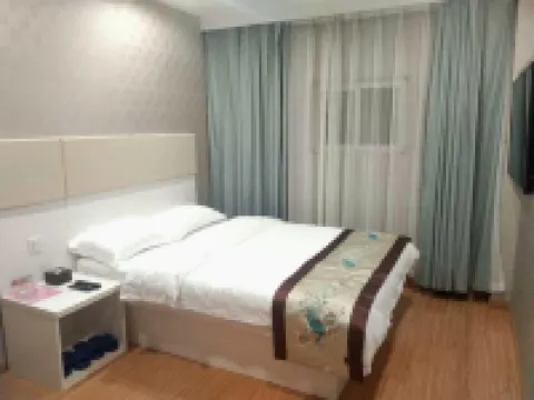 Yangzhou Zhengxing Hotel Hotel berhampiran Xinsijun Dujiangbeishang Kangri First Station