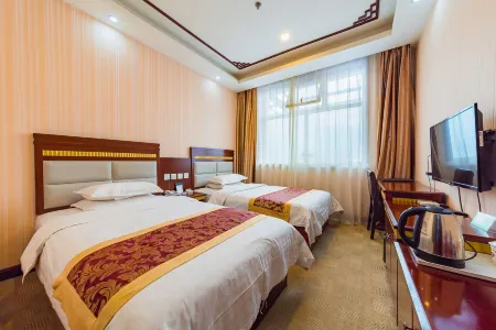 Lihua Friendship International Hotel Отели рядом с достопримечательностью «Huanghua Port Golden Beach»