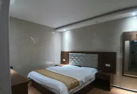 Cengong Ying Jena Business Hotel