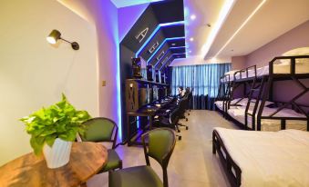 Hami Griffin E-sports Theme Hotel
