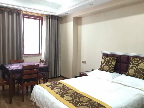 Fengdu County Jinyuan Business Hotel