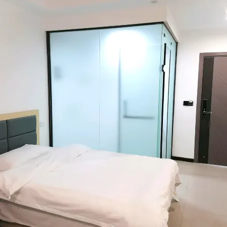 Yijia Hotel