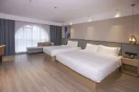 Starway Hotel (Longquan people's Square store) - 3 stjerner