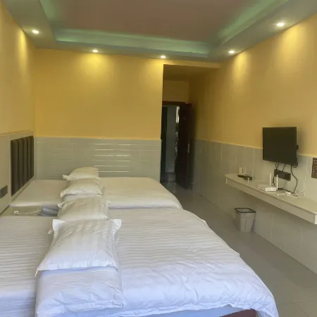 Jishou Family Hotel