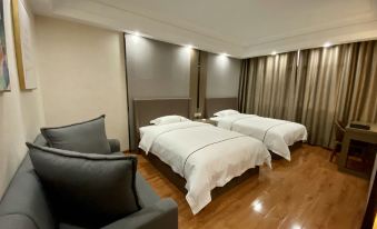 Jishou Good Time Hotel (Jishou University)
