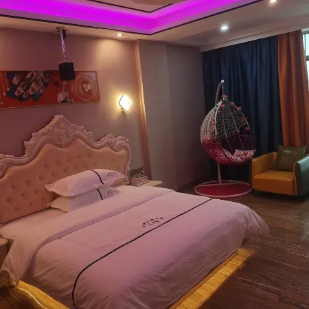 Shangjiayuan Light Luxury Apartment (Puning City Lihu Town Middle School)