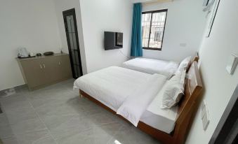 Yue pai Qing she min su