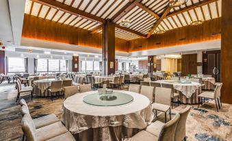 Dahua Jianguo Hotel