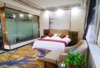 Lintan Honghe Hotel - Balkoner