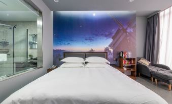Dongyang Soluo Electric Sports Hotel
