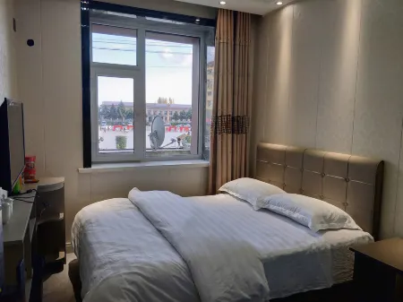 Yuya Hotel Отели рядом со станцией Jiansanjiang Railway Station