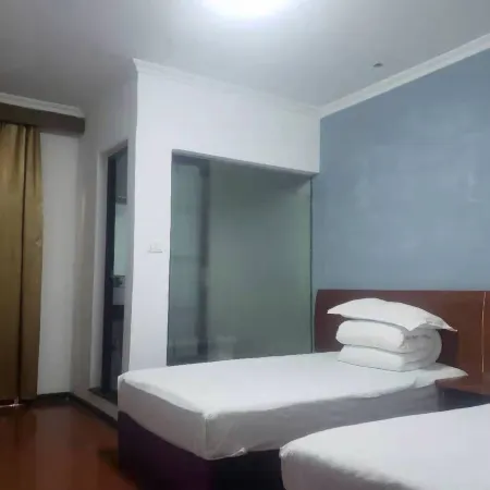 Longyou Haotai Hotel