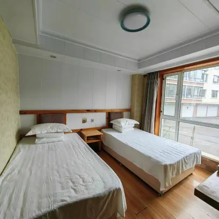 Baihequan Hotel