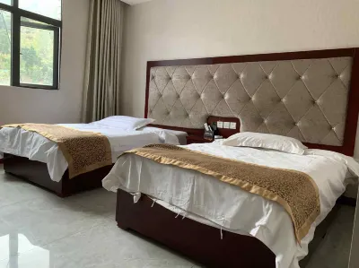 Ziyun Shunfeng Hotel Hotel in zona Zhongdong