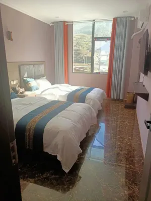 Hotson Hotel
