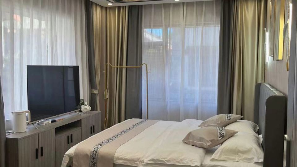Yixuan Hotel