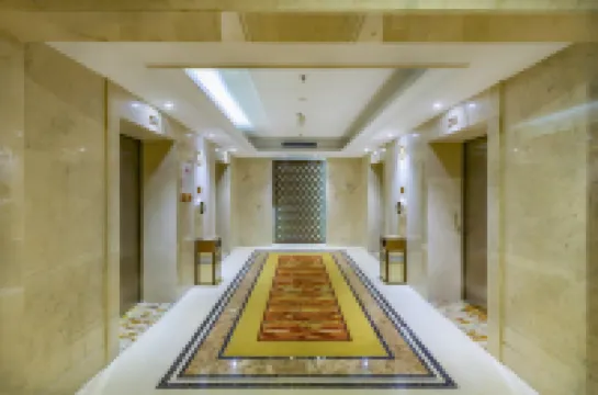 Kunlun Hotel (Hengshui Zhongxin Street)