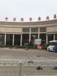 Jinfeng Hotel (Zhongwei Passenger Transport Terminal Branch) فنادق في 