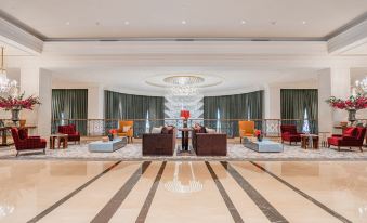 Donghai Xianhucheng Huanglong Hotel