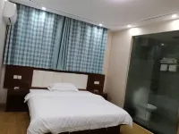 Huangmei Lvyin Business Hotel