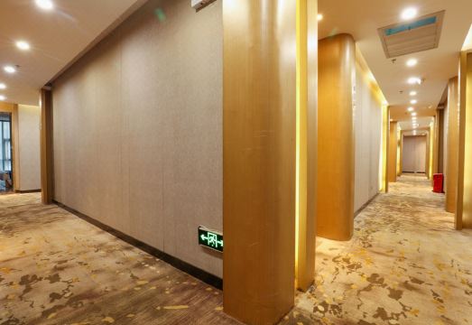 2. 주하이 시이 부..