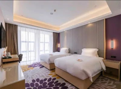 Lifeng Hotel Universal Pearl City Store Hotels near Wannian Library