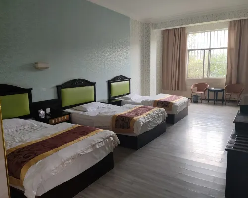 鎮沅鴻源賓館 鎮沅酒店