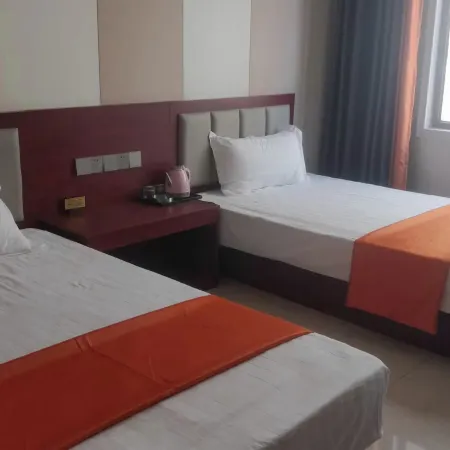 Huali Hotel (Yangyuan Xinhua Avenue)