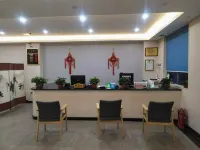 Lingbao Beiyang Pingzehong Concept Hotel