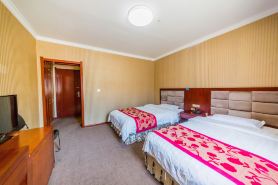 Chiyang Hotel