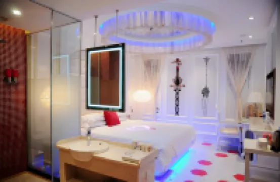 Yi Cheng Hotel (Xinbai Square Subway Station Store, Shijiazhuang)