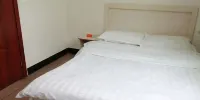Liuyang Dongfeng Hostel - 预算双人间（共用浴室）