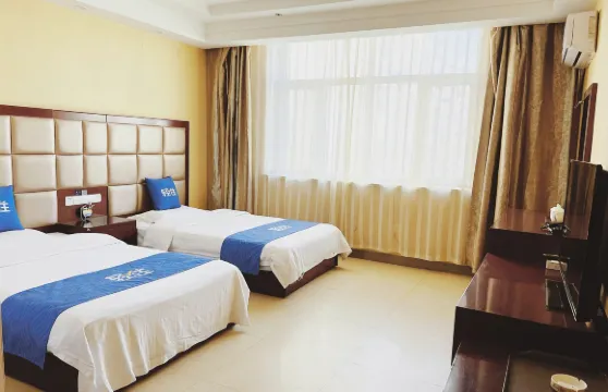 輕住·麥豪斯商務酒店（烏拉山西站店）