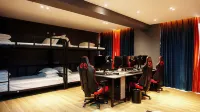 TOP E-sports Hotel (Lanzhou Wulipu Subway Station Branch) - E-sport