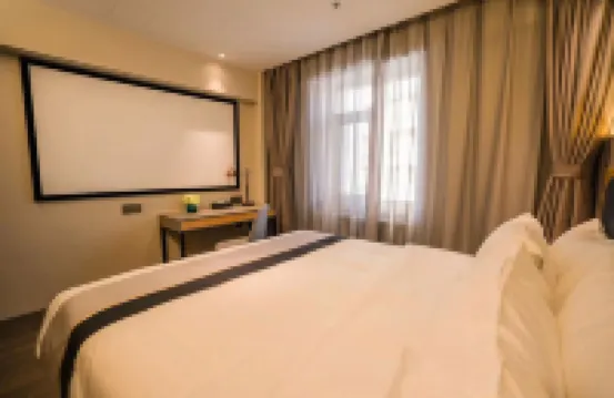 如家商旅飯店（瀋陽沈北新區遼寧大學地鐵站店）