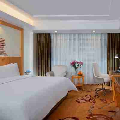 維也納酒店(四會天光墟店) Rooms