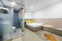7Days Hotel(Shanghai Lujiazui Yuanshen Road Subway Station) Hotel in zona Shanghai Maritime Academy