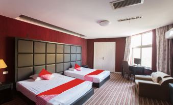 Changrui Business Hotel