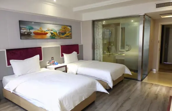 名都假日酒店（宏佰美食廣場店）