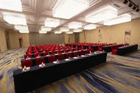 Canal Hotel Hotels in Jiaxing