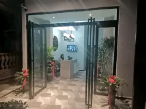 Yichun selenium Inn