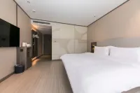 HanTing Hotel (Huzhou Deqing) Hotels in Deqing