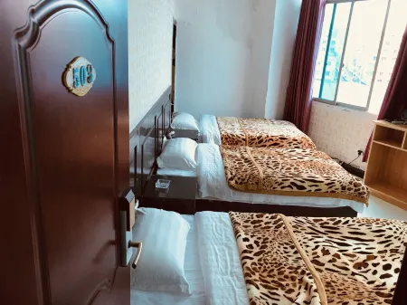 Nayu Jinlong Hotel Отели рядом с достопримечательностью «Jiutian Cave Zongxi River Scenic Tourist Area»