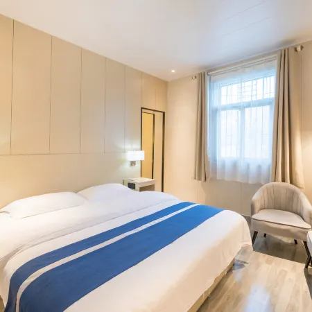 Happy Business Hotel (Chuzhou North Station Branch)