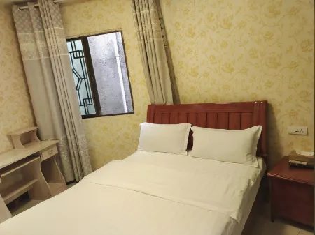 Xinyuan Inn Отели рядом с достопримечательностью «Guizhou Electron Technology Vocational College»