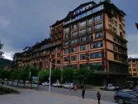 Pingbian Yinfeng Spa Hotel Hotels in Pingbian