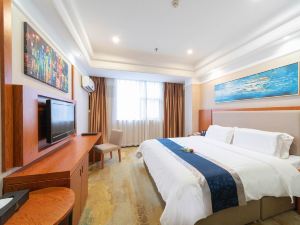 Haotian International Hotel (Qingyuan City Plaza Lianjiang Road)