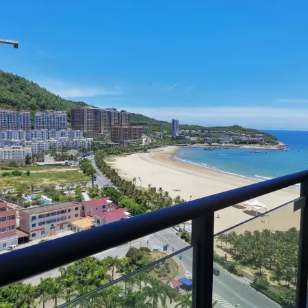 Hui Ying Ge Apartment of Hailing Island