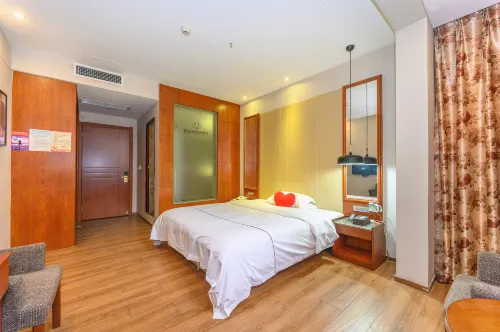 Dazhu Aiqinghai Fashion Hotel - 2-Star