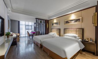 Four Seasons Pavilion Garden Hotel